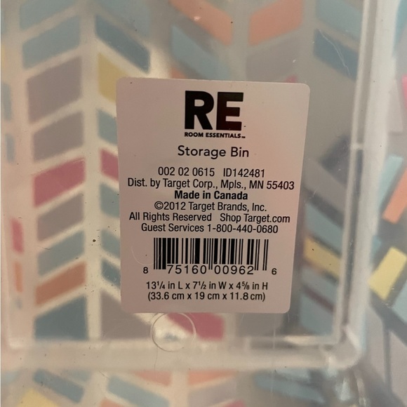 RE “Room Essentials” by Target Bin with Fitted Top and Tumbler / Plastic Glass - Picture 5 of 13